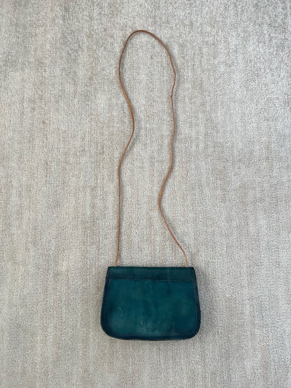 Old Trend Modern Vintage Leather Ada Mini Crossbody Purse Bag - Picture 3 of 12